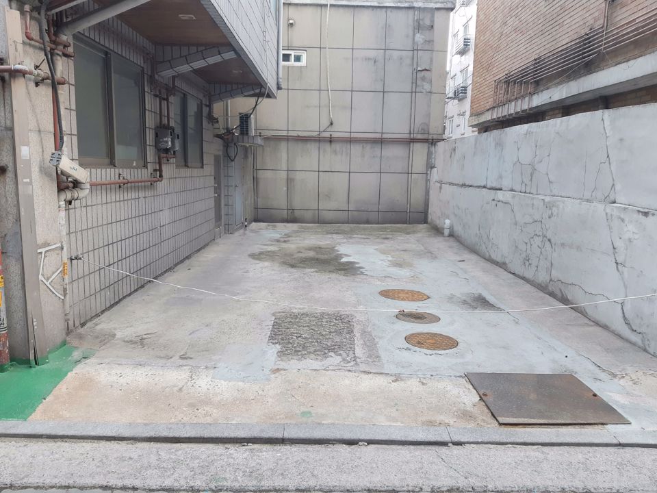 대로변 1층코너점포,주차 1대보장,미용실,네일,각종 소매점 추천,조정가. 매물의 7번째 사진