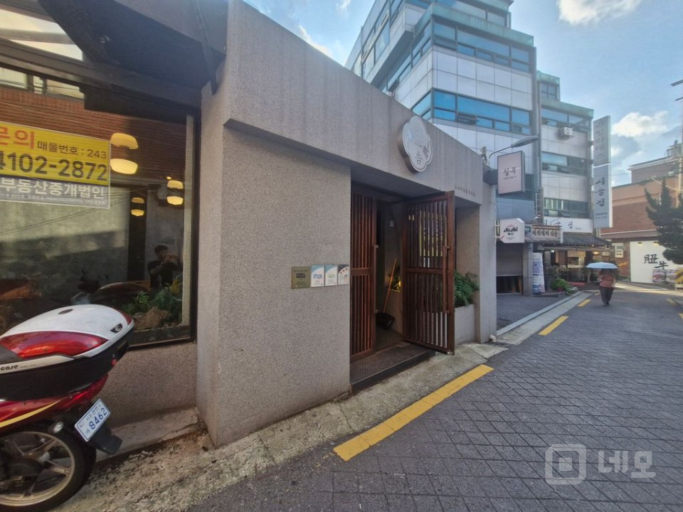 샤로수길 초입, 권리금 없는 1층 귀한 매물! 매물의 14번째 사진