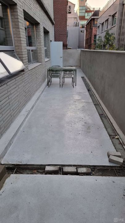 중심 상권, 유동 인구 많은 논현동 공실 매물의 9번째 사진