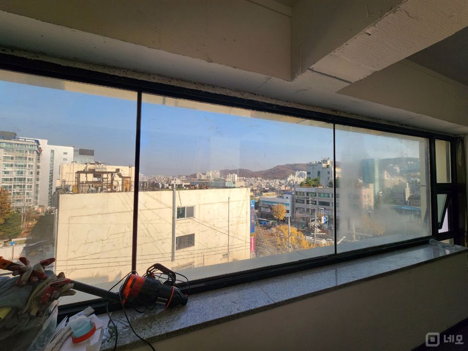 대로변 상권, 주목도 높은 시흥동 사무실 매물의 3번째 사진
