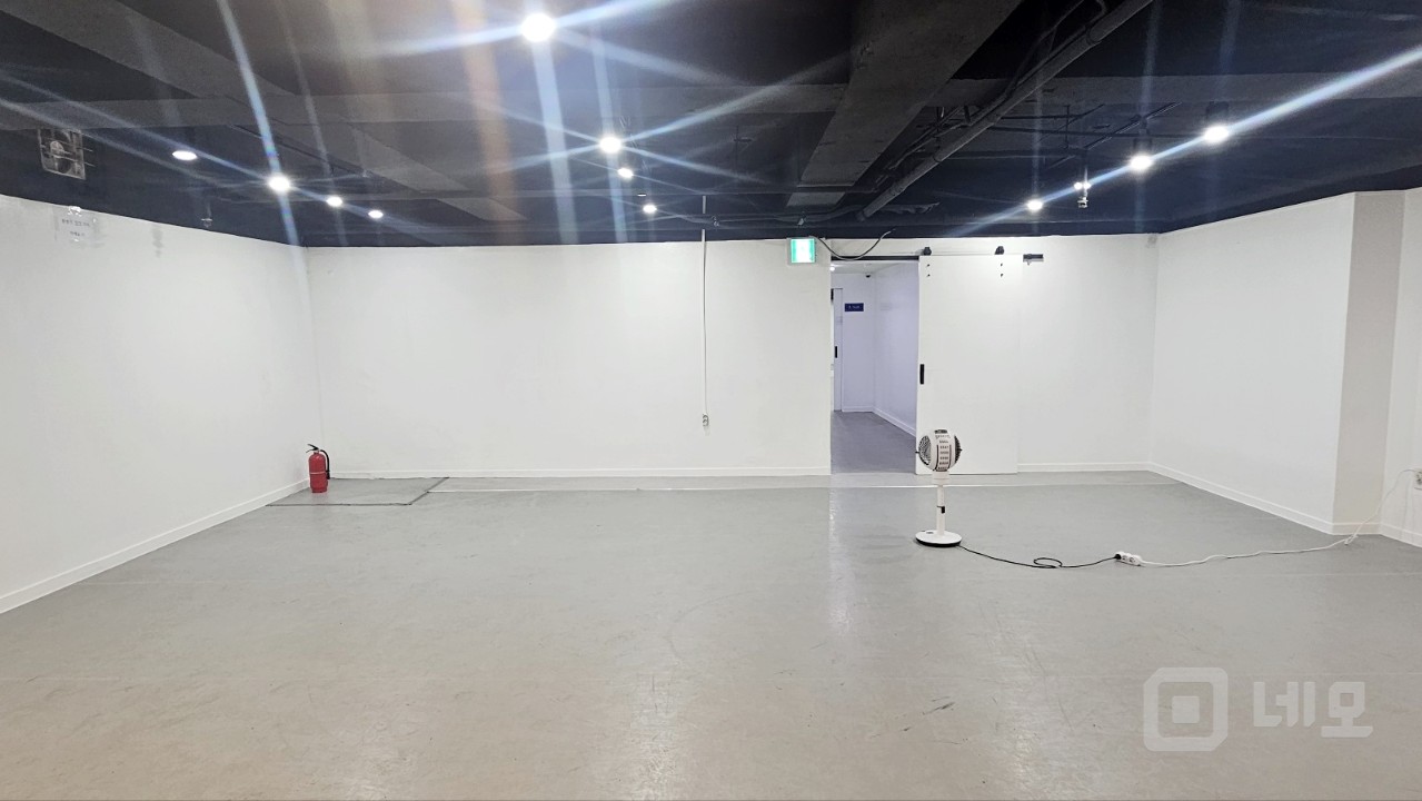깔끔한 지하 연습실, 스튜디오  매물의 5번째 사진