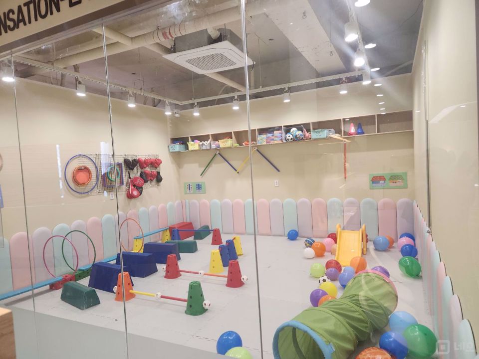 대로변 상권, 주목도높은 비전동 키즈카페 매물의 1번째 사진