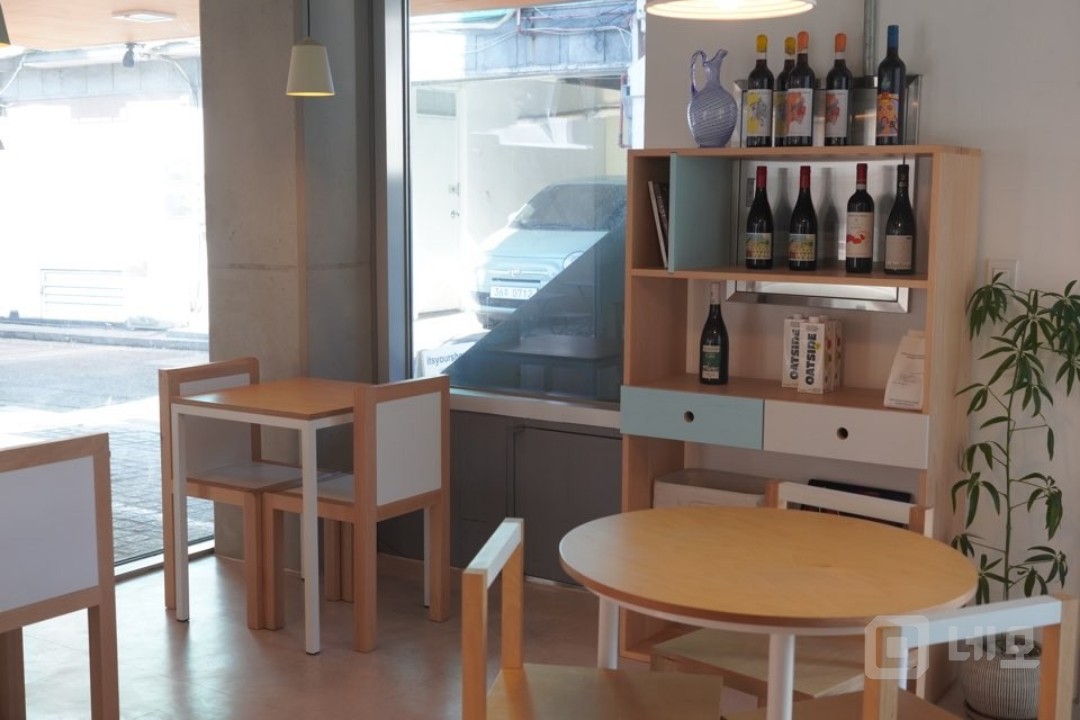 사진有 서촌 자하문로 사거리 이면 통창 테라스 카페 매물의 5번째 사진