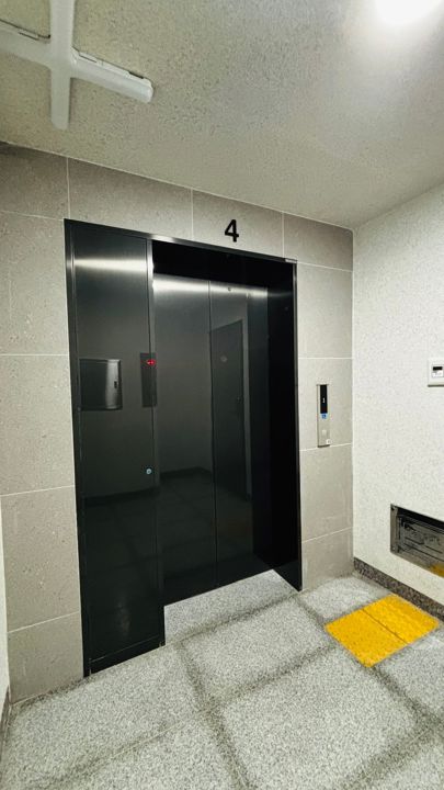 [역세권 신축 풀옵션] 넓은 외부테라스가 있는 편안한 공간의 사무실 매물의 3번째 사진