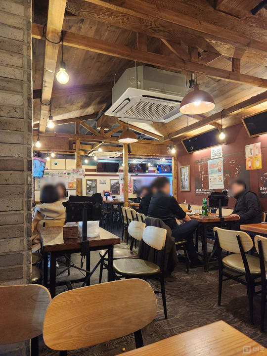 신내동 망우역 역세권, SNS 감성 인테리어, 매출 좋은 호프집 매물의 4번째 사진