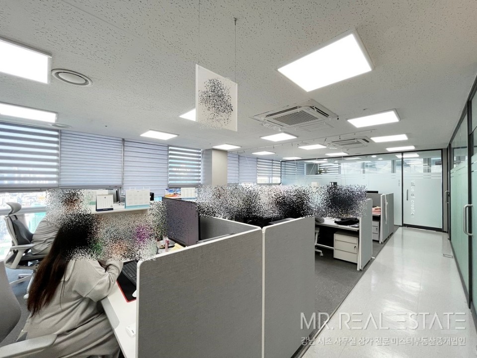완벽무권리인테리어 바로입주 컨디션최고 대로변고층통창뷰 대박나는자리 매물의 1번째 사진