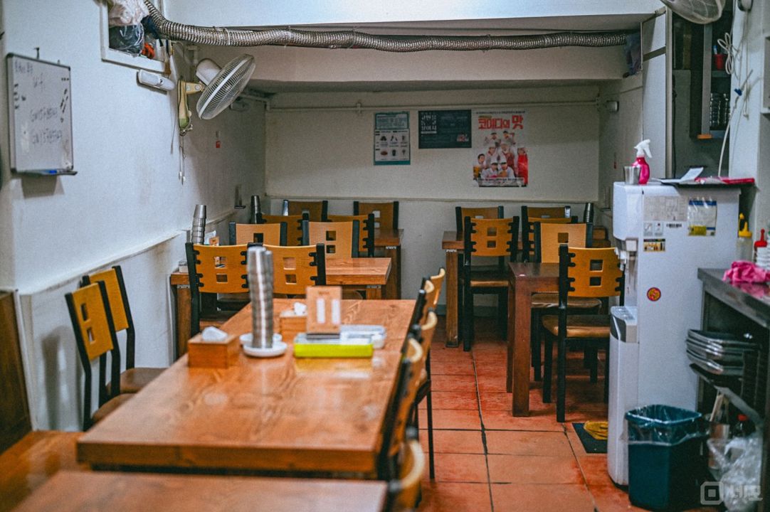 서교동 홍대입구역 역세권, 주방 시설 완비, 입소문 듣고 찾아오는 한식당 매물의 1번째 사진