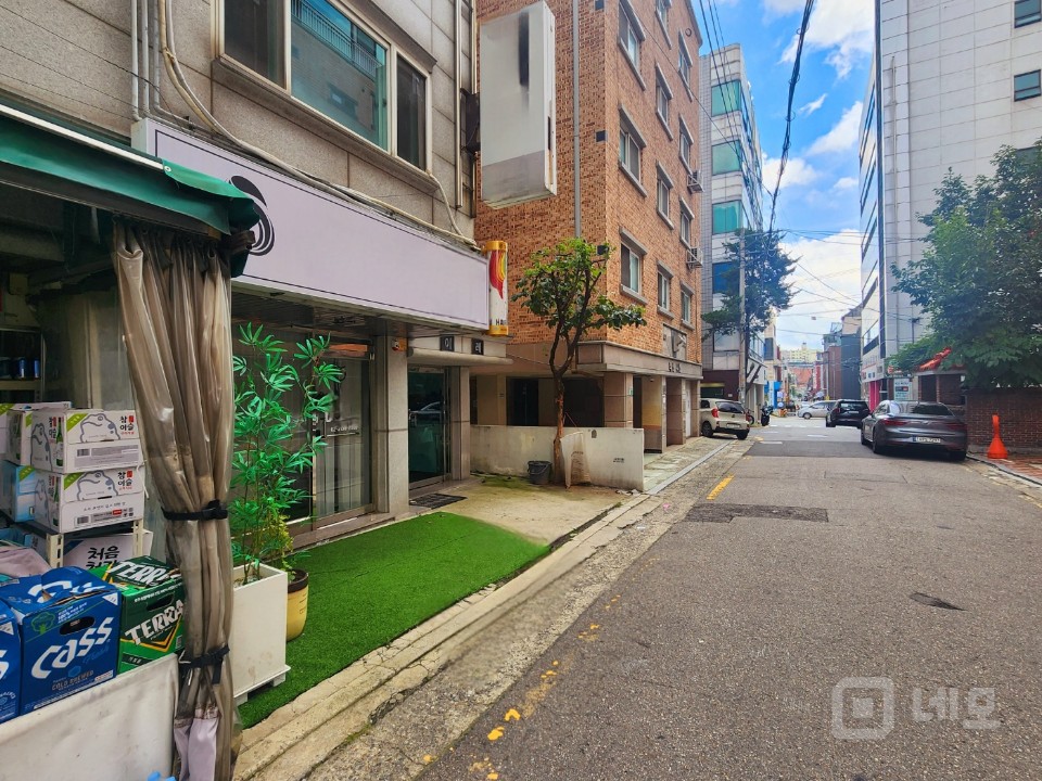 명일역 도보거리 상가 매물의 6번째 사진