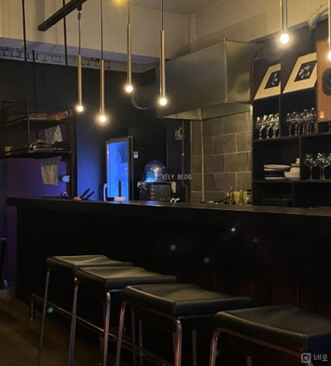 서초구 양재동 위치좋은 1층 도로변 상가 임대 매물의 4번째 사진