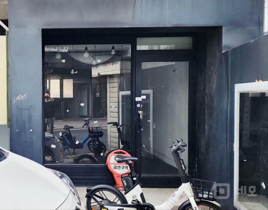 무권리 1층 월세 저렴 서교초 의류거리 초메인 매물의 1번째 사진