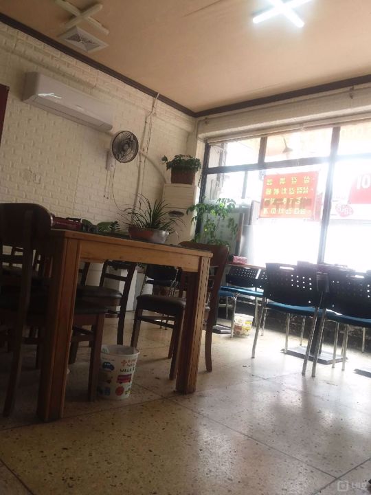 시설 집기 포함, 청평면 청평리 1층 상가 매물의 3번째 사진