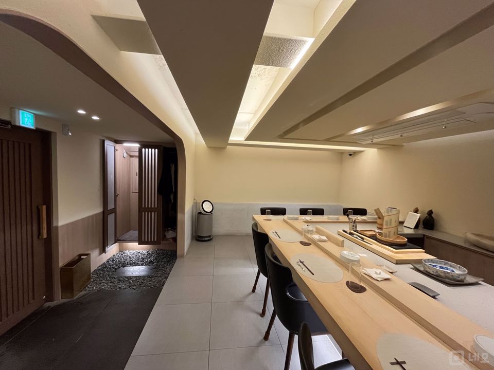 번화가 상권,  신사동 가로수길 2층 일식당 매물의 6번째 사진