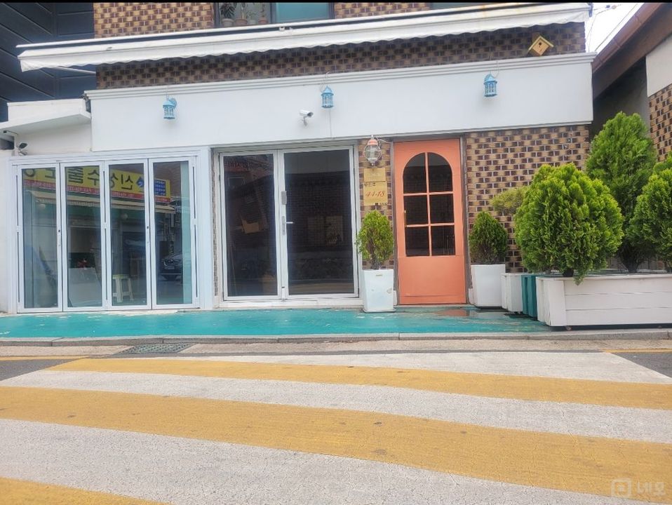 신설동역세권 리모델링된 1층상가 매물의 1번째 사진
