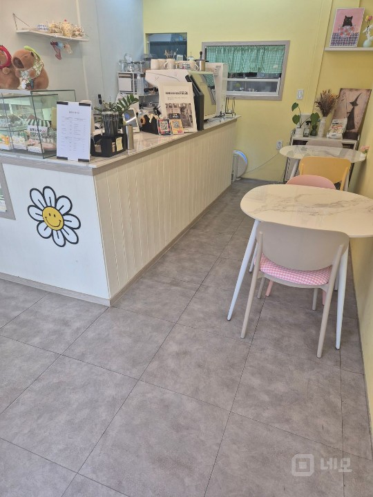 케이크 전문 작은 디저트카페 매물의 1번째 사진
