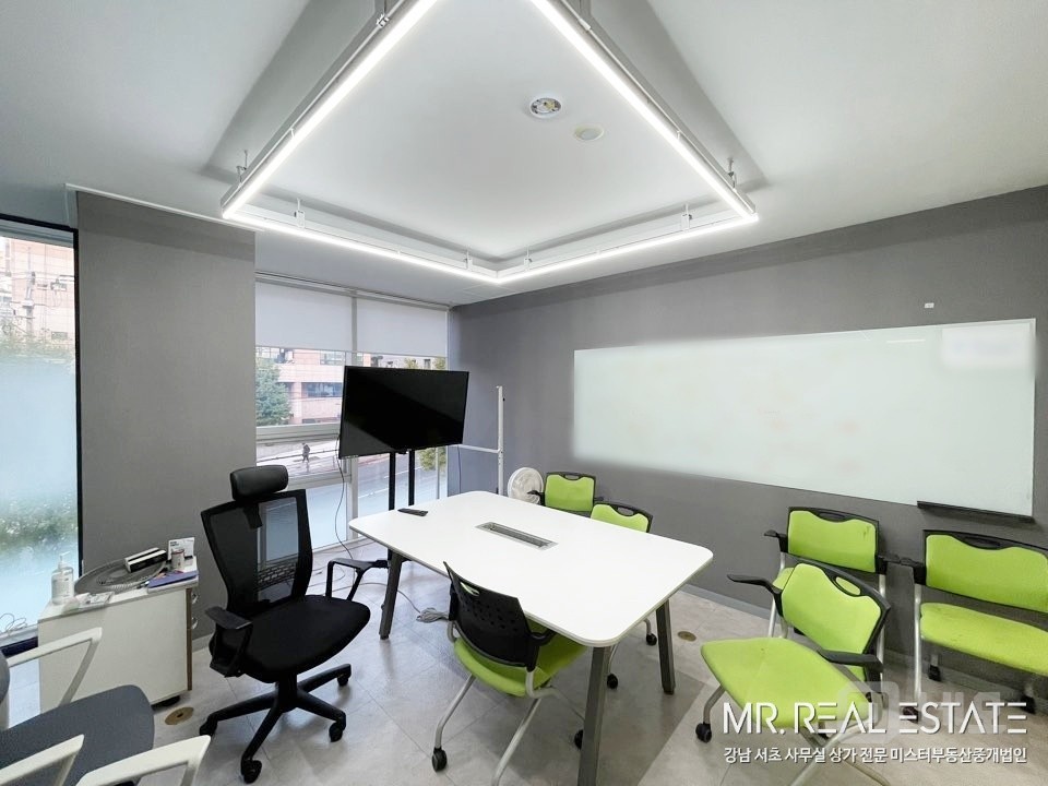 학동역2분.대로변.내외관ACE.냉난방기완비.사진有 매물의 11번째 사진