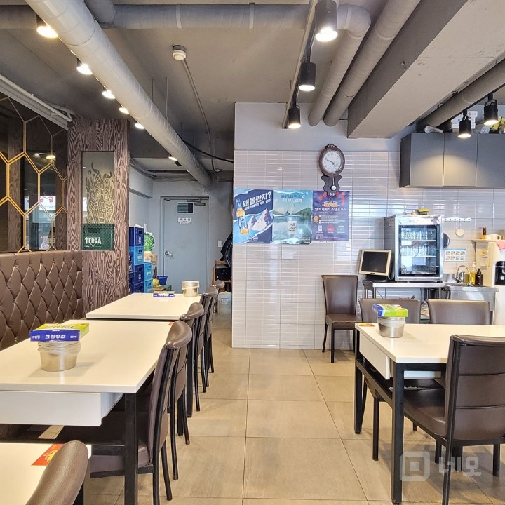 양꼬치 거리 양꼬치 전문점 급매로 권리금 대폭 인하 매물의 3번째 사진