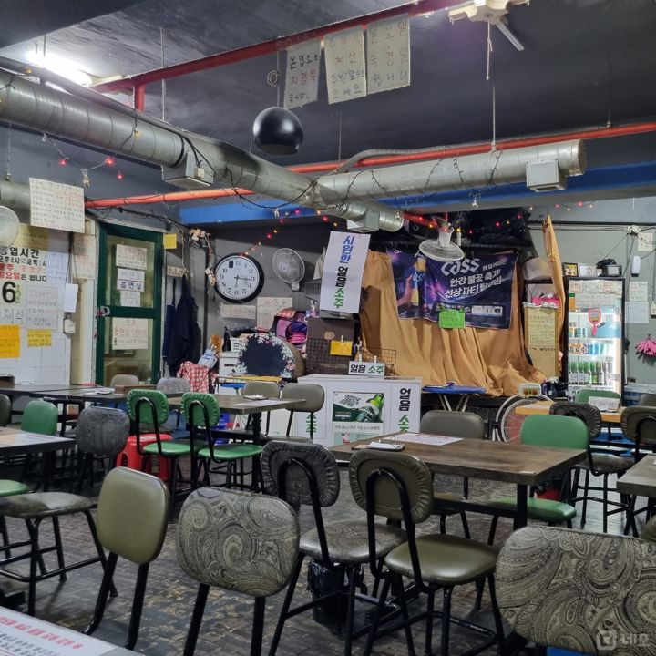 양평동 선유도역 1번 출구 바로 앞에 위치한 실내포차 매물의 3번째 사진