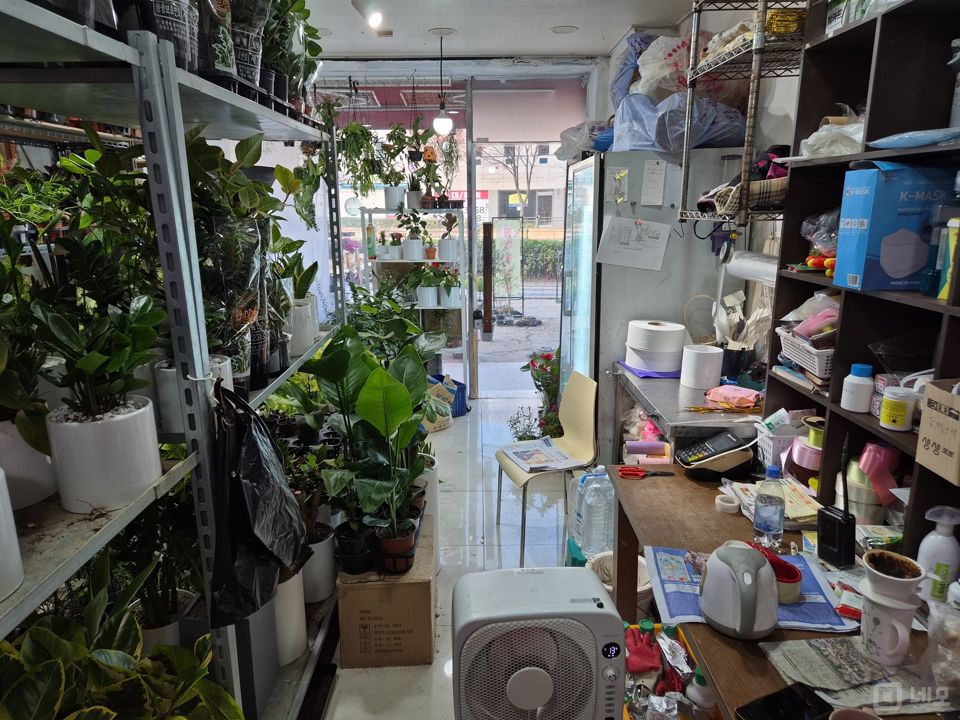 사당동 대로변에 위치한 꽃집 매물의 4번째 사진