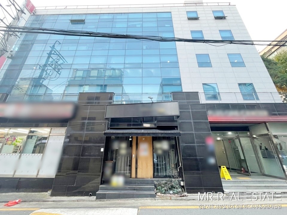 선정릉역2분.내외관ACE.가성비甲.주차2대.사진有 매물의 1번째 사진