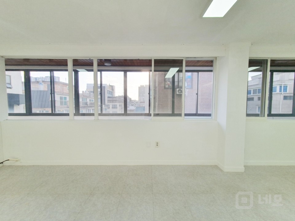 GATE 무권리 망원역 도보 5분 엘베있는 가성비 뛰어난 사무실 매물의 5번째 사진