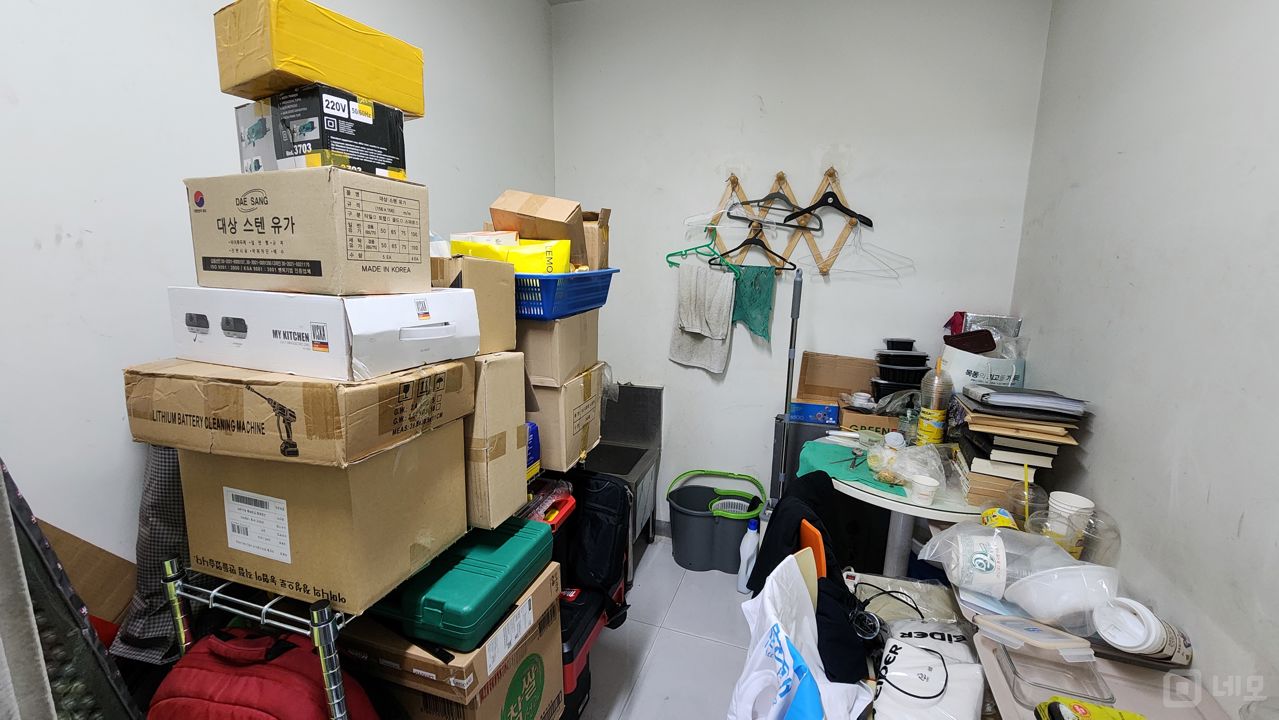 목동 주거지역 위치, 대단지 아파트 다수 인접해 단골 많은 이동통신점 매물의 4번째 사진