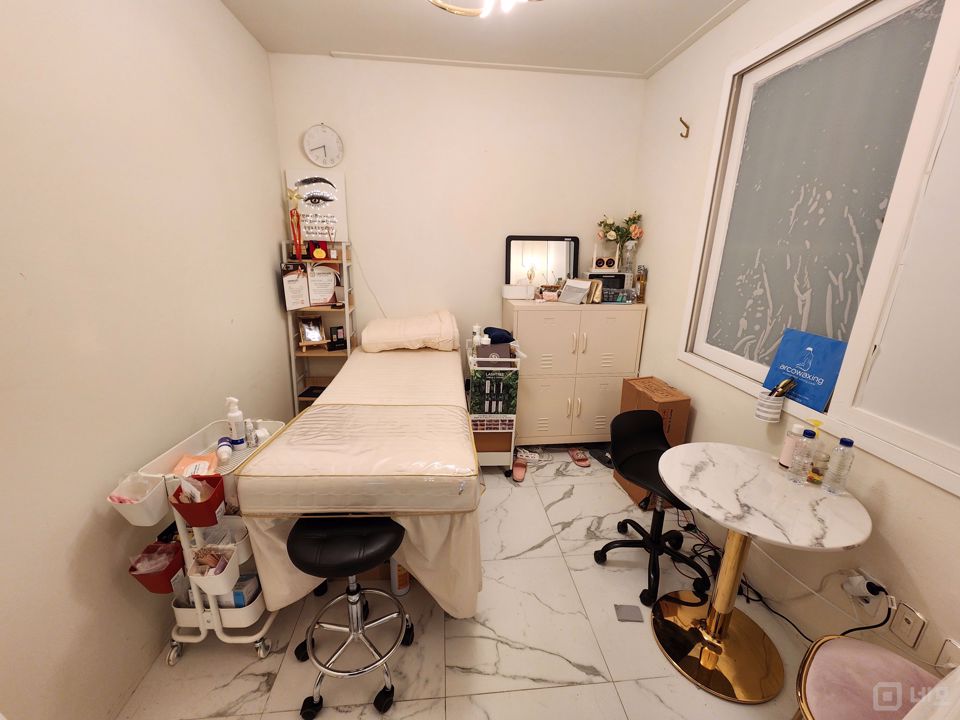 시설 집기 포함, 신림동 옷가게 매물의 6번째 사진