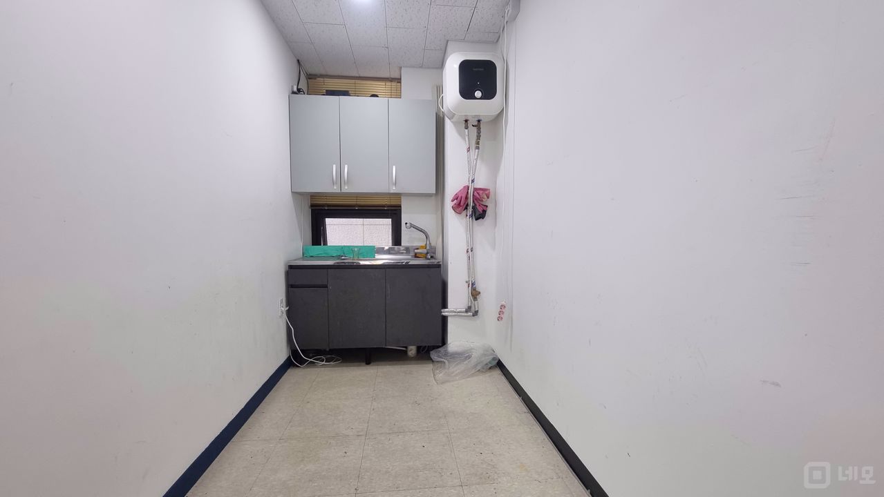 양재역 역세권에 위치한 채광 우수한 사무실 매물의 9번째 사진