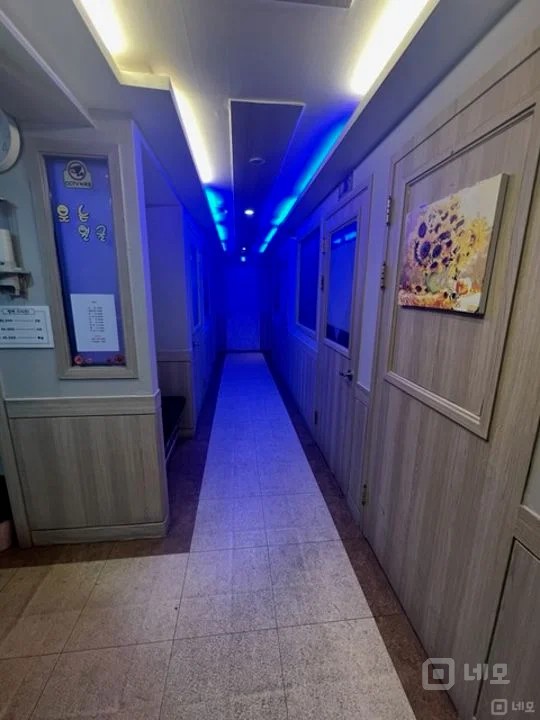 금촌로터리에 있는 역세권 노래방입니다 매물의 11번째 사진