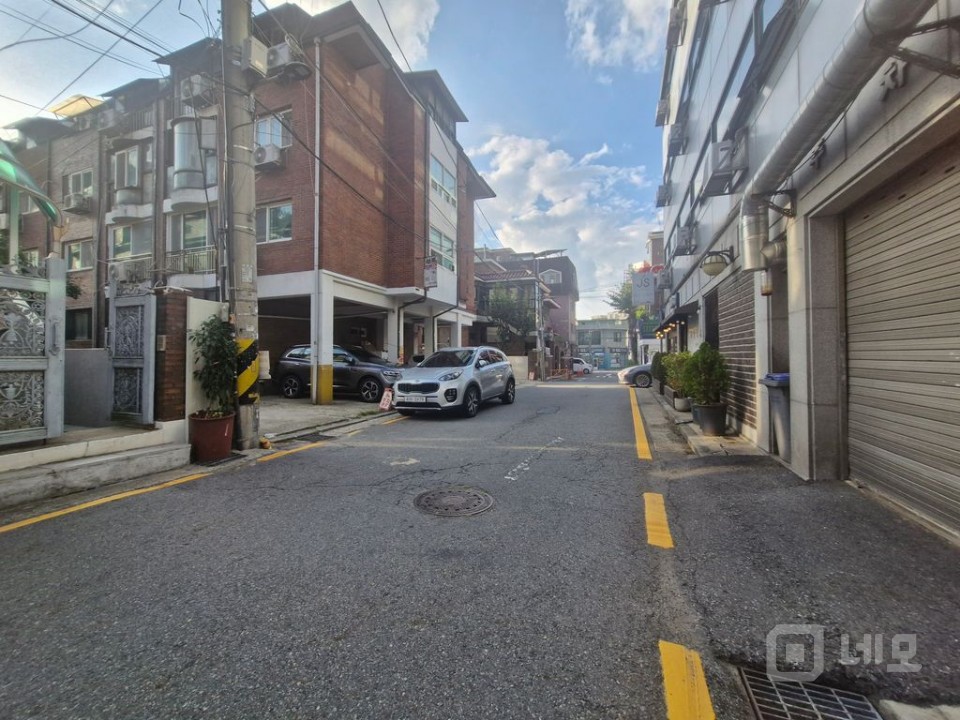 샤로수길 초입, 권리금 없는 1층 귀한 매물! 매물의 11번째 사진
