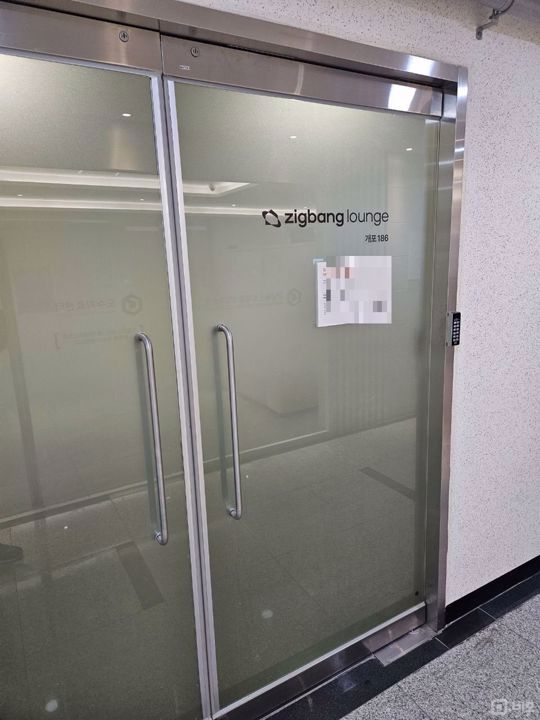 개포동역 역세권, 깔끔한 시설의 개포동 사무실 매물의 4번째 사진