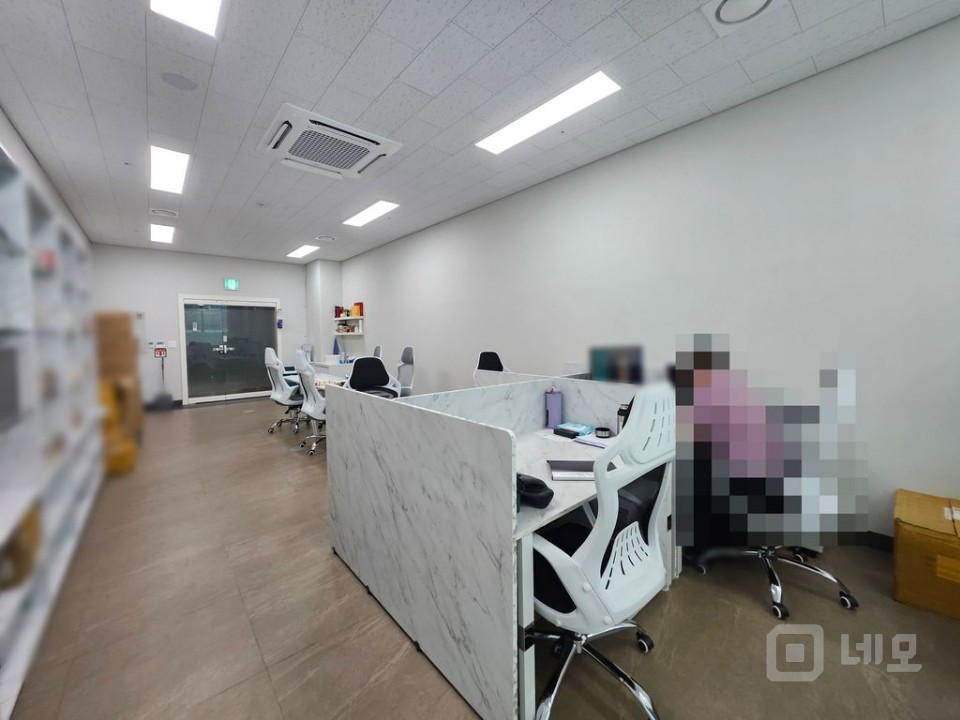 가산역 역세권 실18 룸1, 탕비 풀인테리어 매물의 6번째 사진