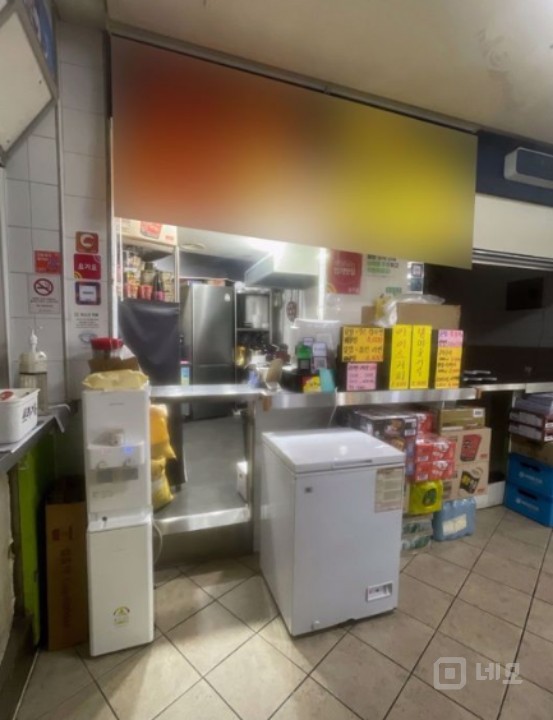 교대역 초역세권 지하1층 푸드코트매물 매물의 2번째 사진