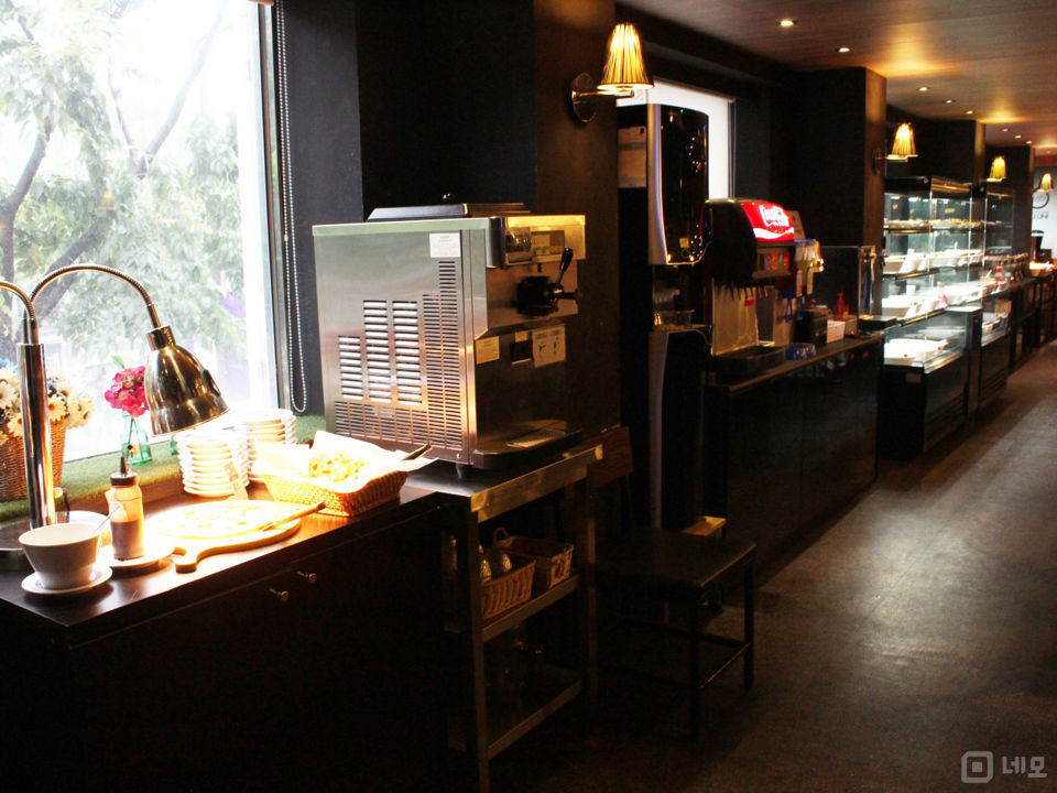 화양동 건대 대학가 상권, 시설, 인테리어 완비, 매출 좋은 초밥 전문점 매물의 4번째 사진