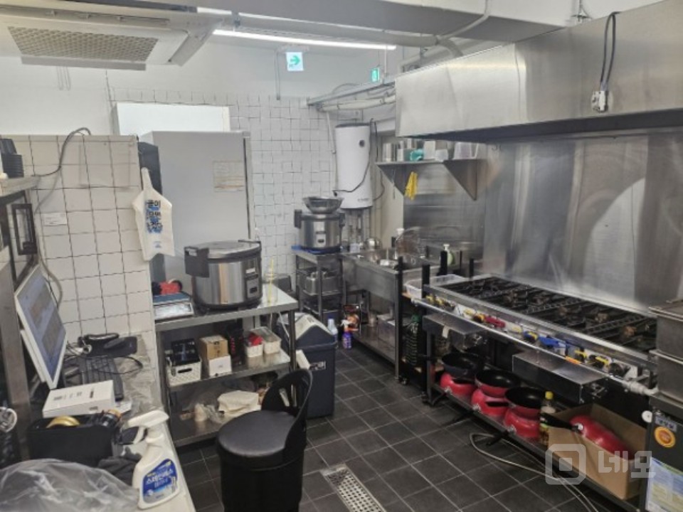 공릉동 숲길 메인자리 1층입니다 매물의 6번째 사진