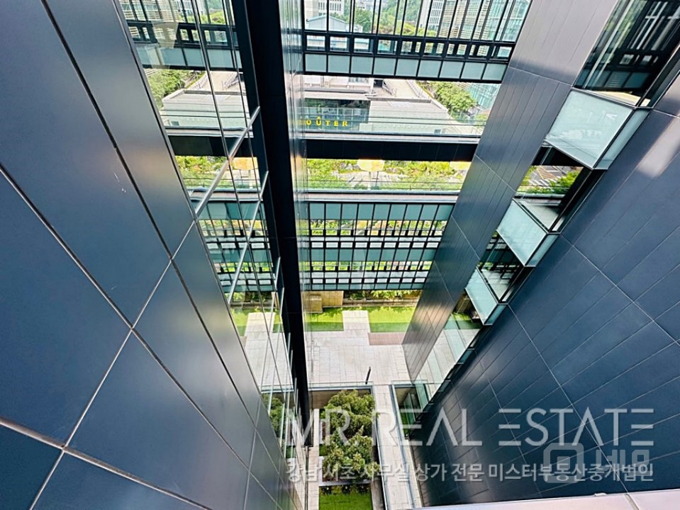 초역세권, S급건물외관, 인근공원, 넓은평수, 무료주차12대 매물의 20번째 사진