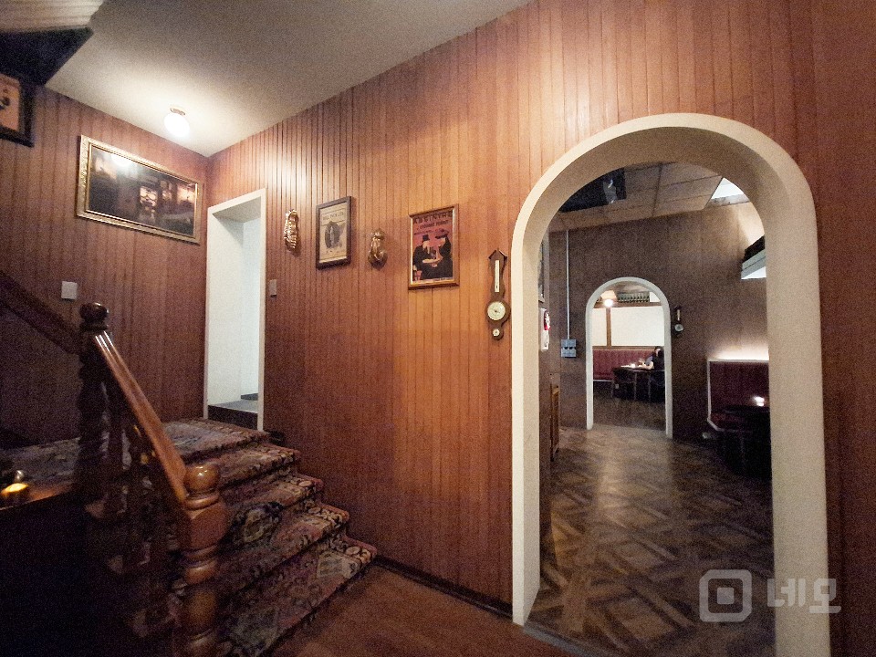 🍷 올리모델링 단독 와인바 매물! 🏛️ 매물의 6번째 사진