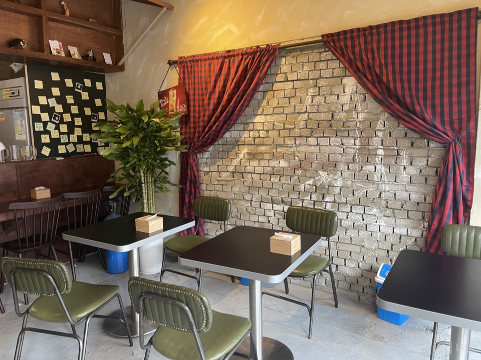 신림동 대로변, 분위기 좋은 인테리어 요리주점 매물의 2번째 사진