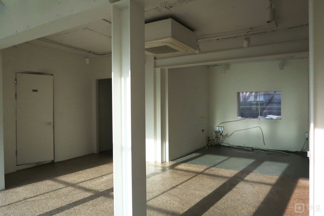 합정~상수역 유동인구 풍부한 2층상가 매물의 2번째 사진