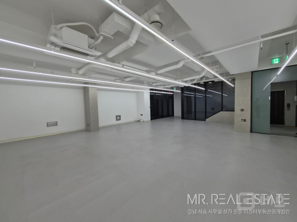 ★신축통사옥.주차8대.가성비왕.루프탑전경맛집.호텔급★ 매물의 13번째 사진