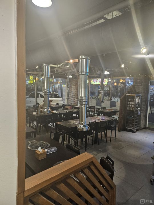 선릉역 주택가 상권에 위치한 대치동 상가 임대 매물의 1번째 사진