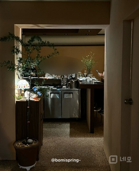 용산구청 바로 뒷편에 위치해 유동인구많은 상가 매물의 2번째 사진