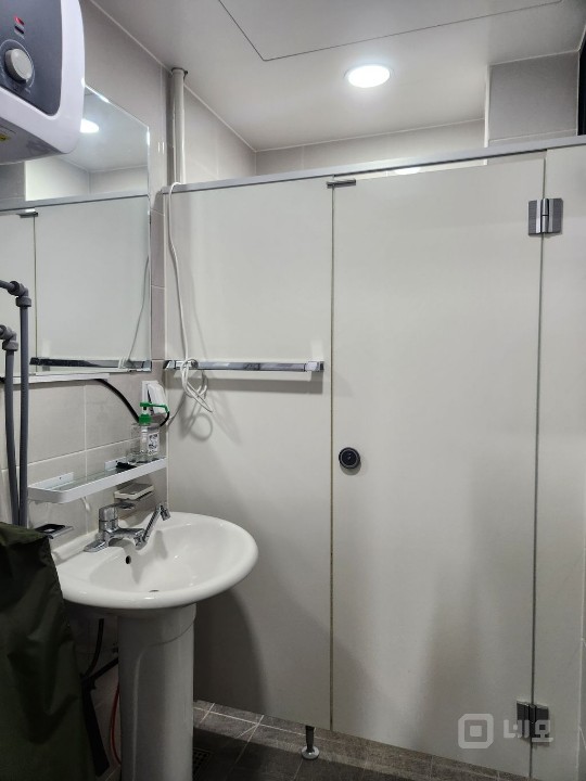 합정·상수 더블역세권, 벚꽃 대로변, 감성 오피스 L 매물의 7번째 사진