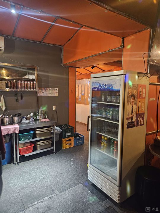 부산대 인근, 주목도 높은 장전동 1,2층 건물 임대 매물의 2번째 사진