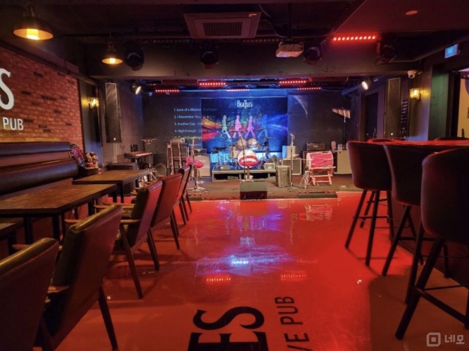 완전 회복된 이태원 상권 내 라이브펍 매물의 3번째 사진