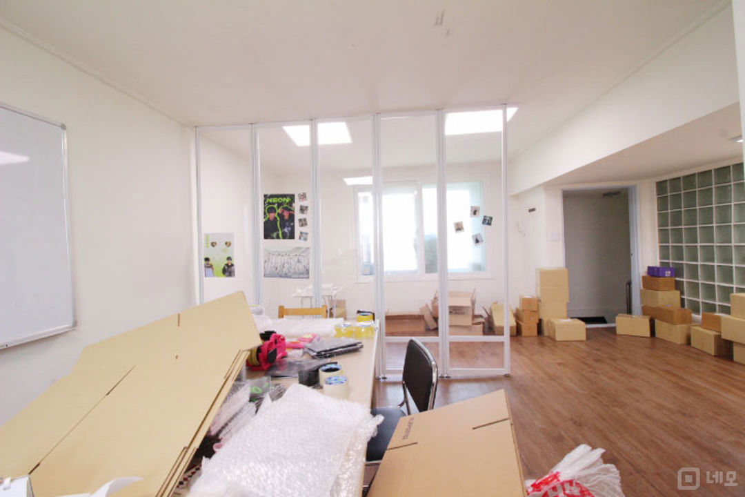 ★2개층 복층 홍대사무실 공원인근 전면 통창 개방감 굿!!★ 매물의 13번째 사진