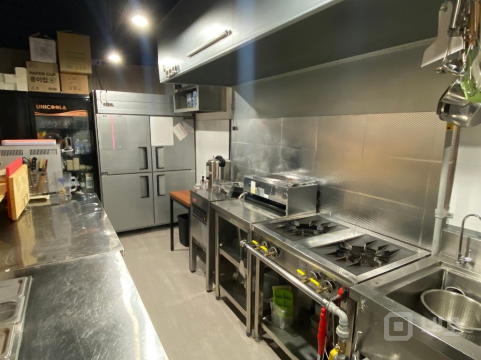 대로변 1층 상가 입니다 매물의 4번째 사진