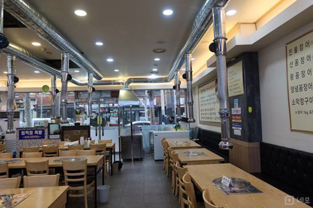 둔촌역세권 단골 고객 많은 고깃집 매물의 2번째 사진