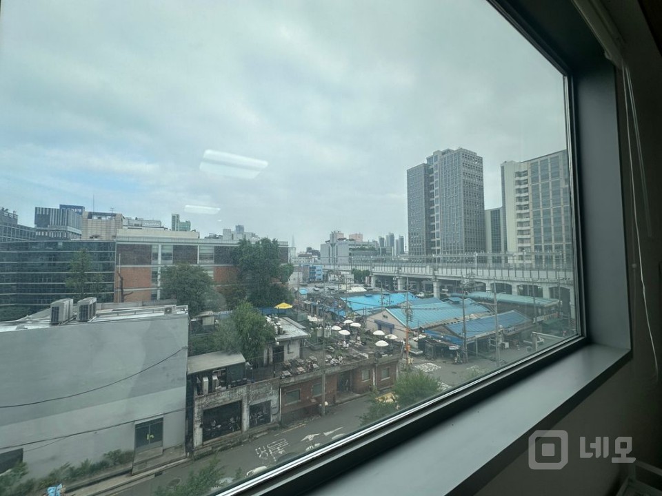 성수역 도보 1분, 무료주차가능, 이사비지원(계약만료전이사사유) 매물의 6번째 사진