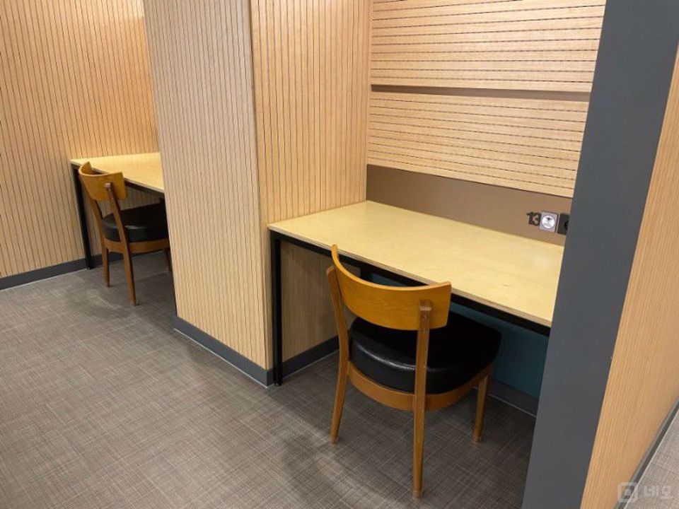 대흥동 대로변에 위치한 스터디카페 매물의 2번째 사진