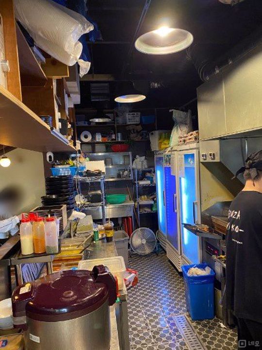 행신동 양도 양수 가능, 매출 잘 나오는 1층 돈가스 전문점 매물의 3번째 사진